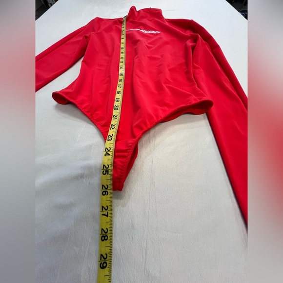 NWT GSUWOO Red Long Sleeved Rashguard Swimsuit, Sz. LG - Picture 11 of 13